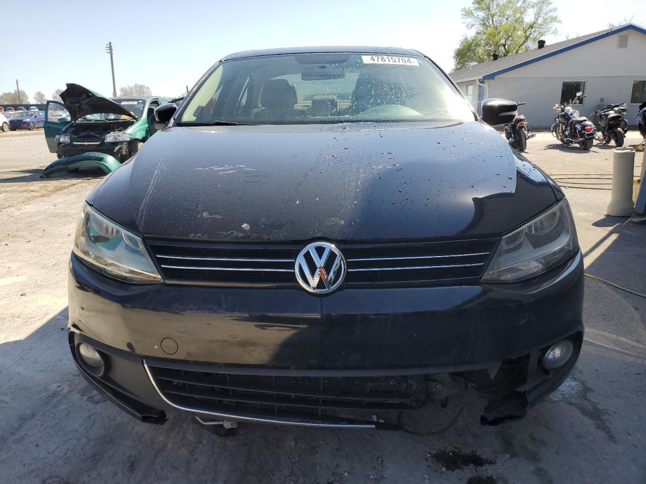 2013 VOLKSWAGEN JETTA TDI - Image 5