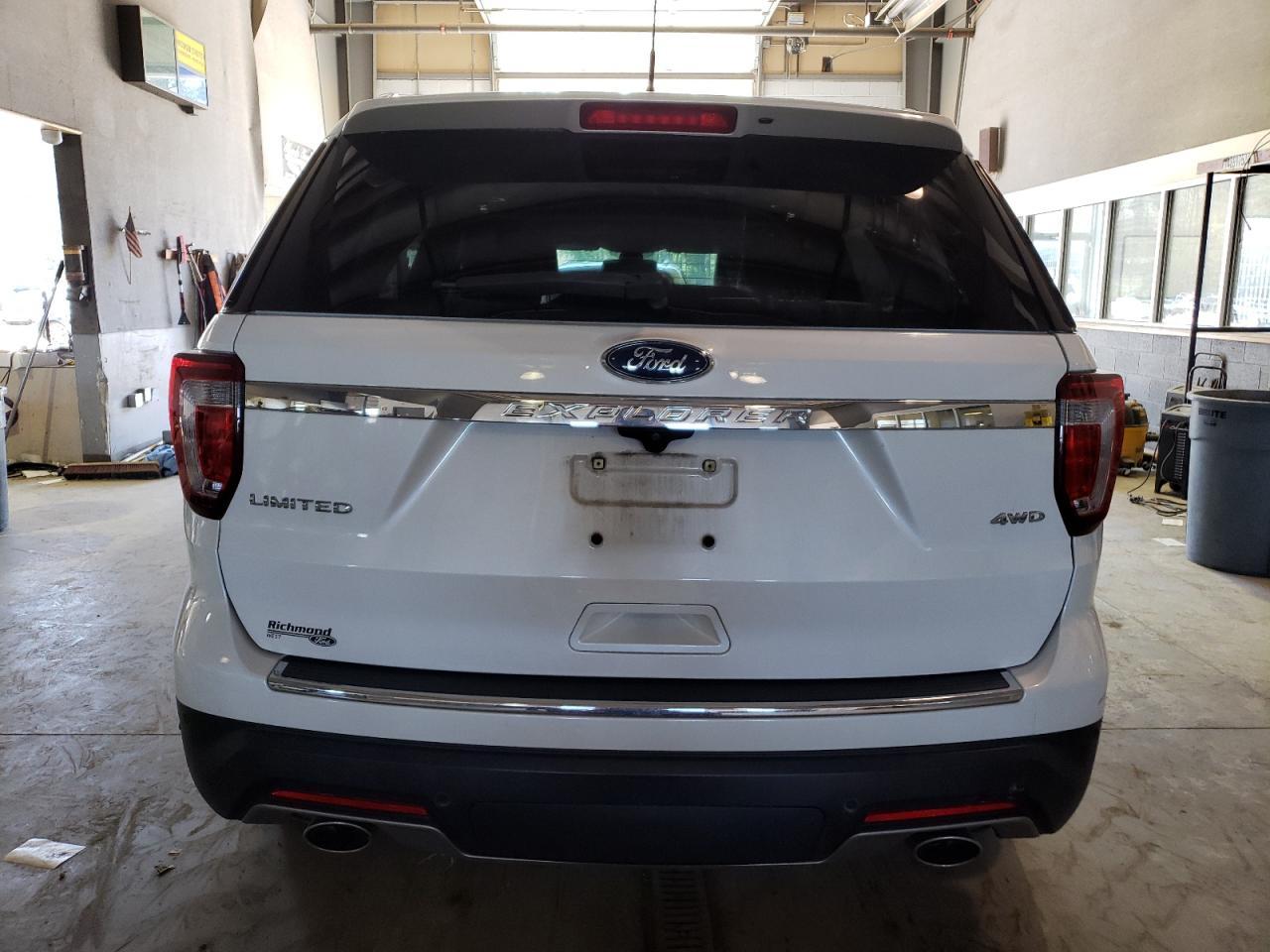 2018 FORD EXPLORER L - Фото 6