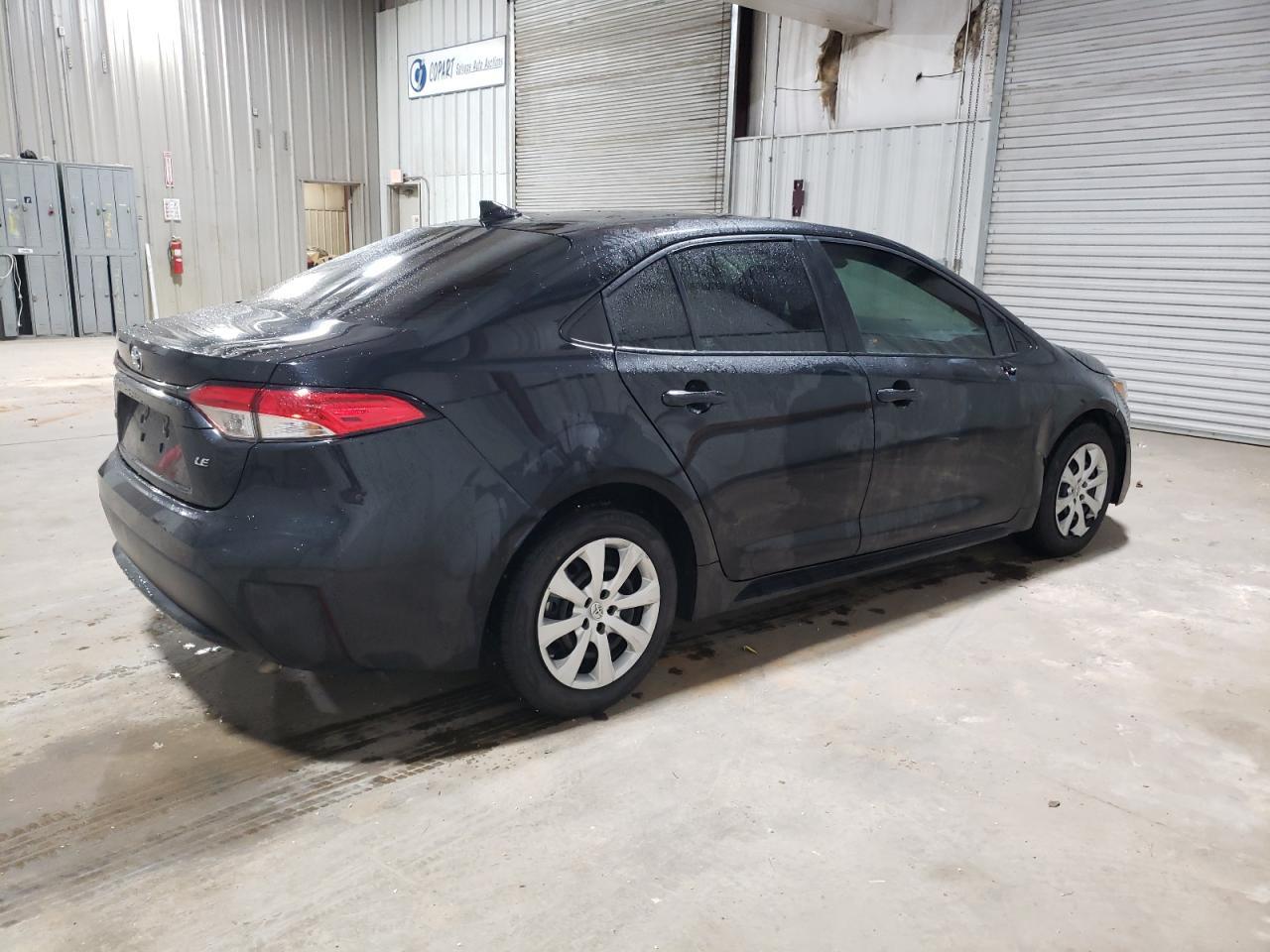 2020 TOYOTA COROLLA LE - Фото 3