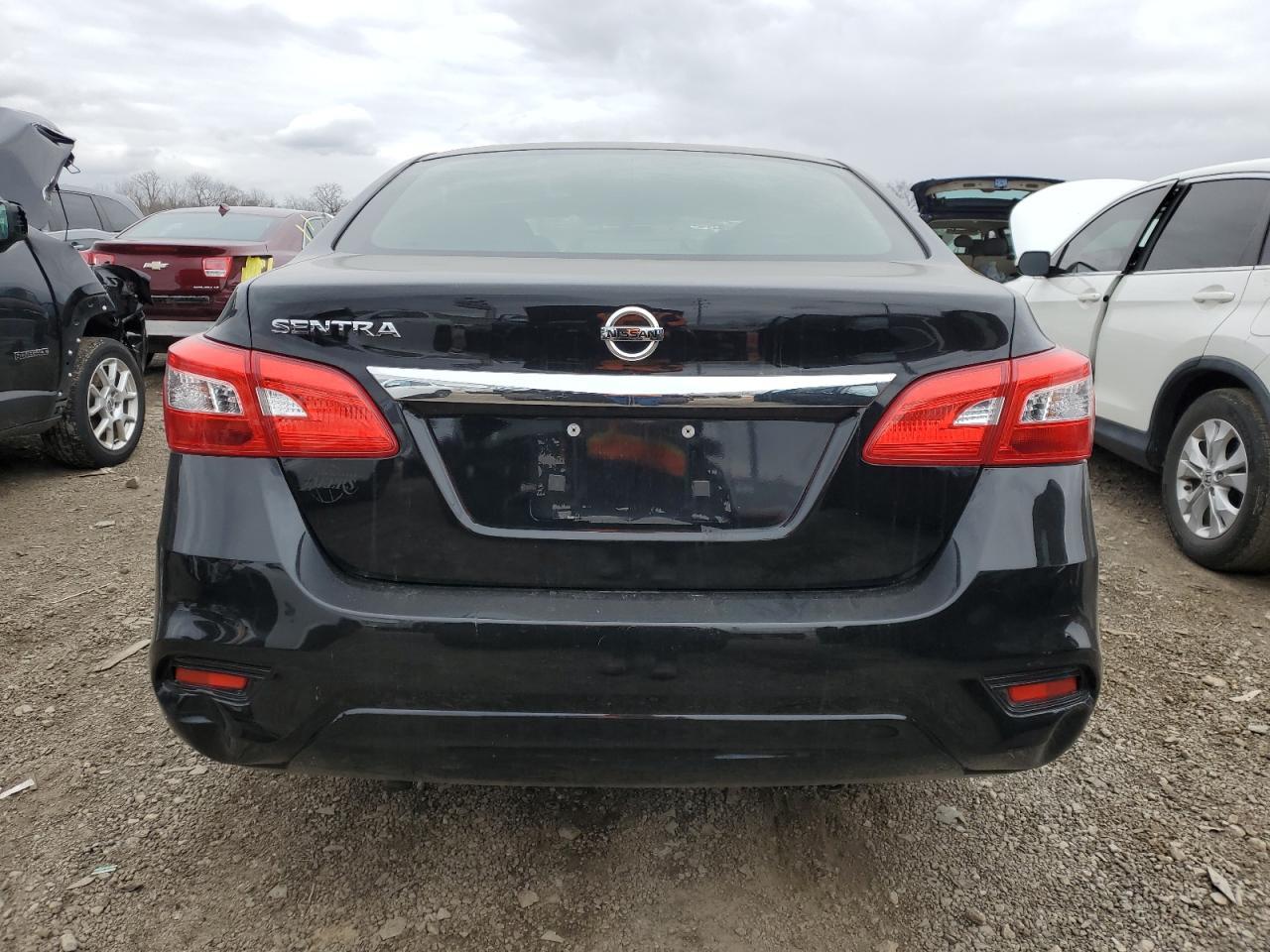 2017 NISSAN SENTRA S - Фото 6