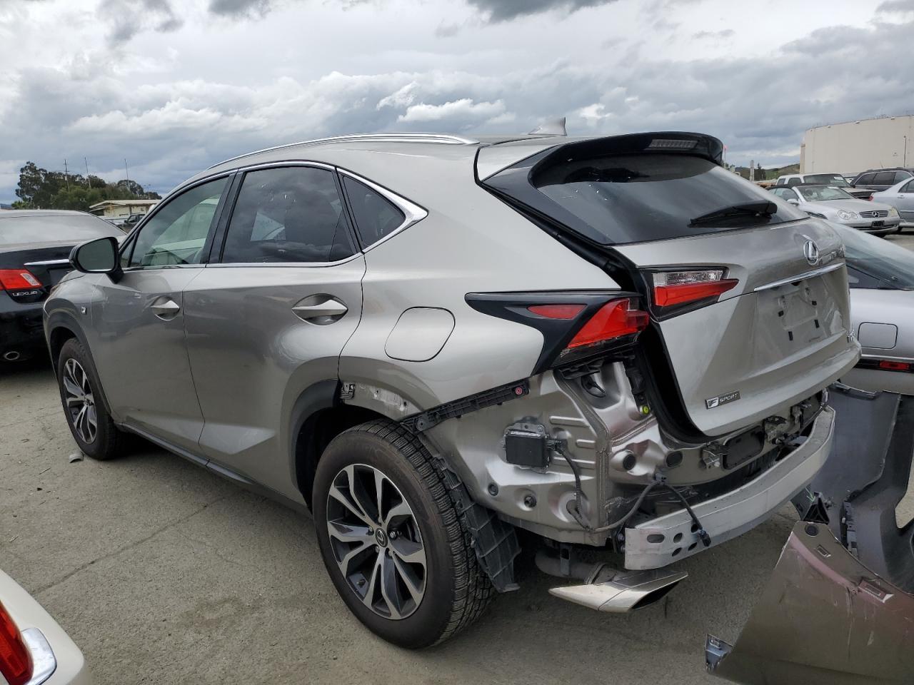 2016 LEXUS NX 200T BA - Фото 2