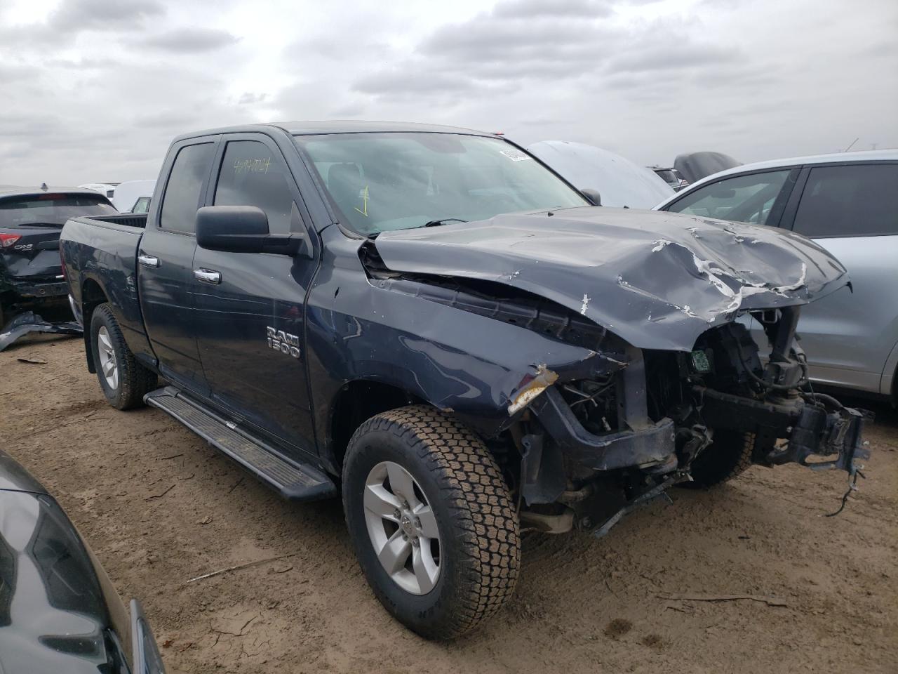 2017 RAM 1500 SLT - Фото 4