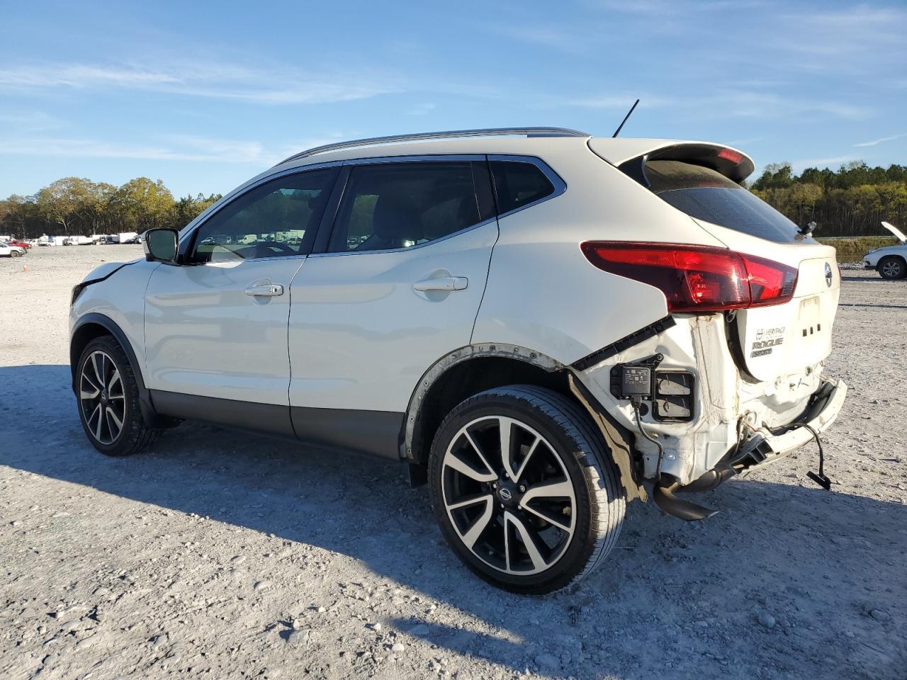 2018 NISSAN ROGUE SPOR - Image 2