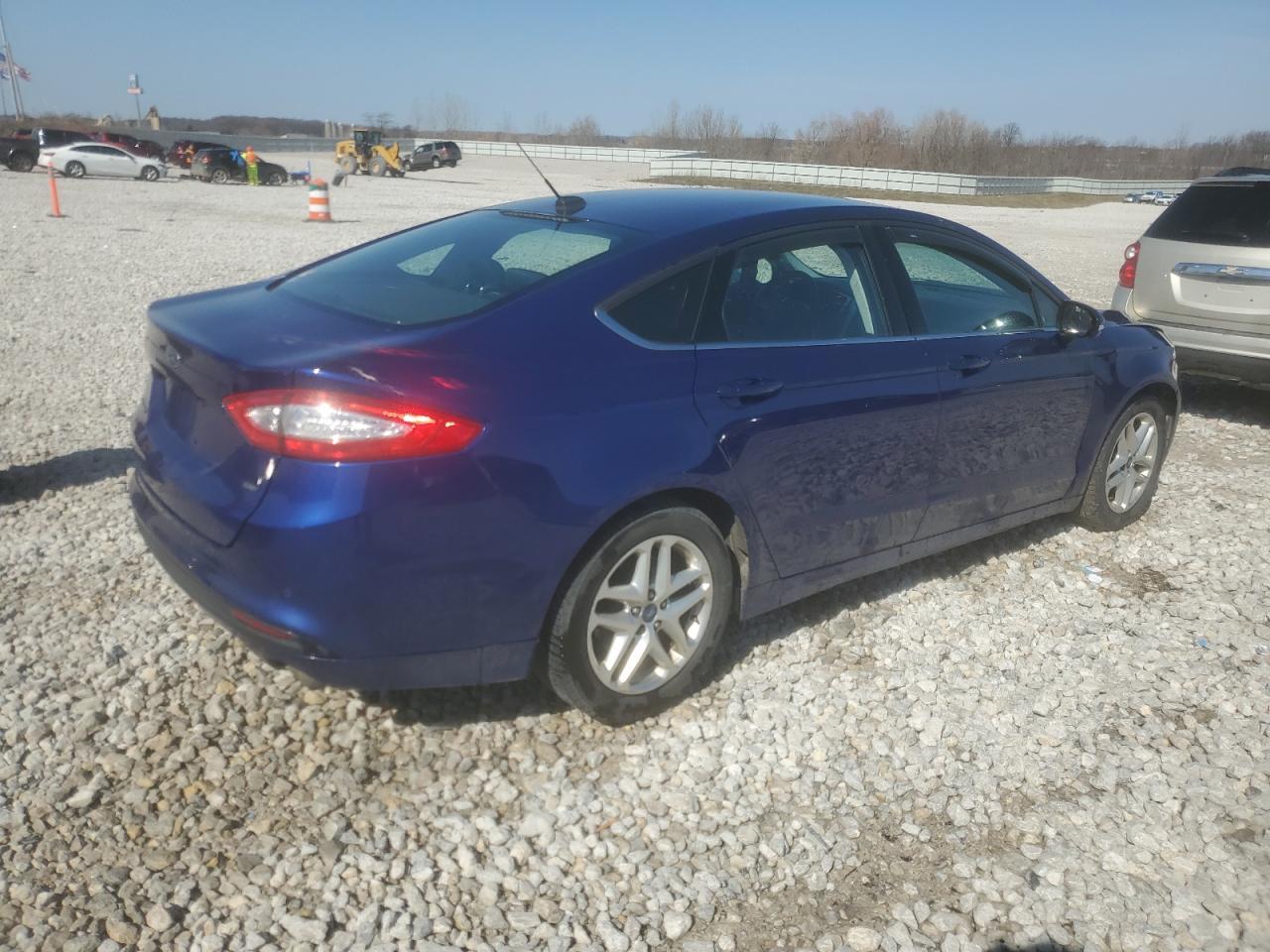 2013 FORD FUSION SE - Image 3