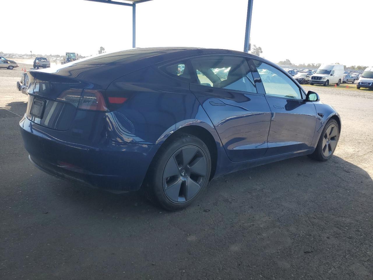 2023 TESLA MODEL 3 - Фото 3
