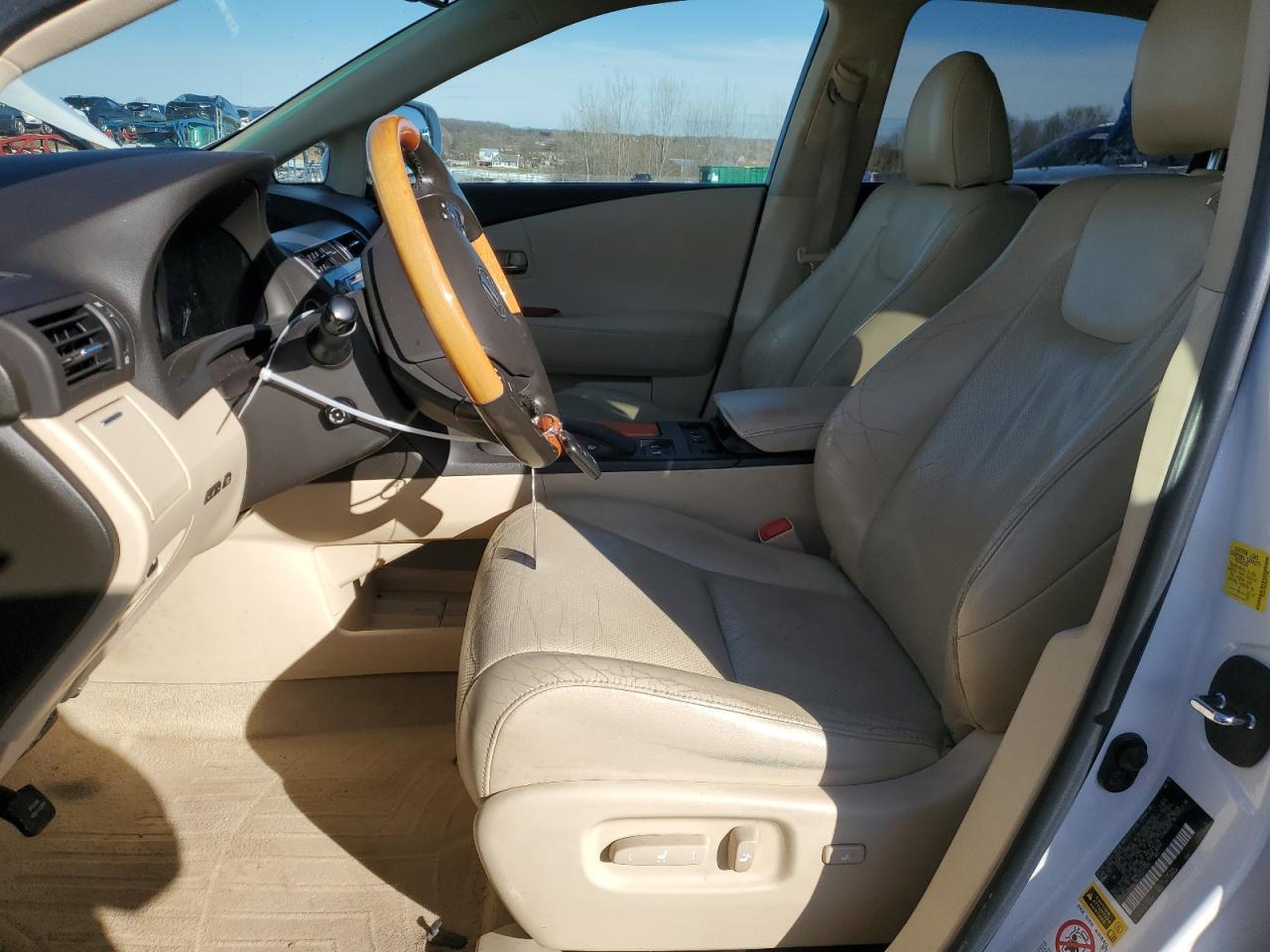 2010 LEXUS RX 350 - Image 7