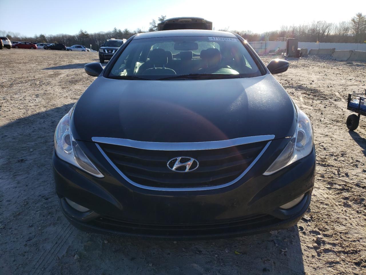 2013 HYUNDAI SONATA GLS - Image 5