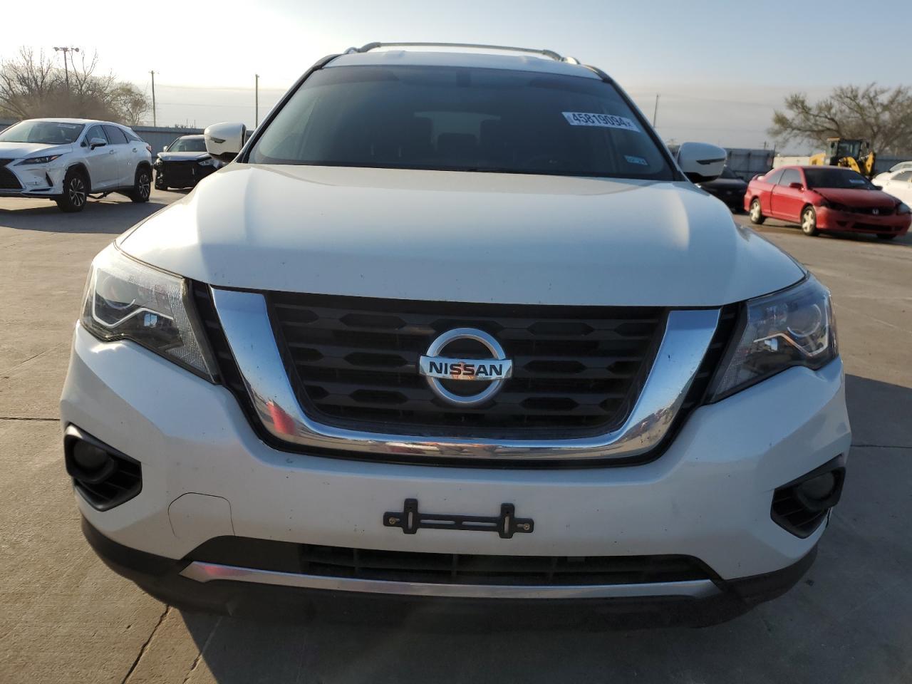 2017 NISSAN PATHFINDER - Image 5