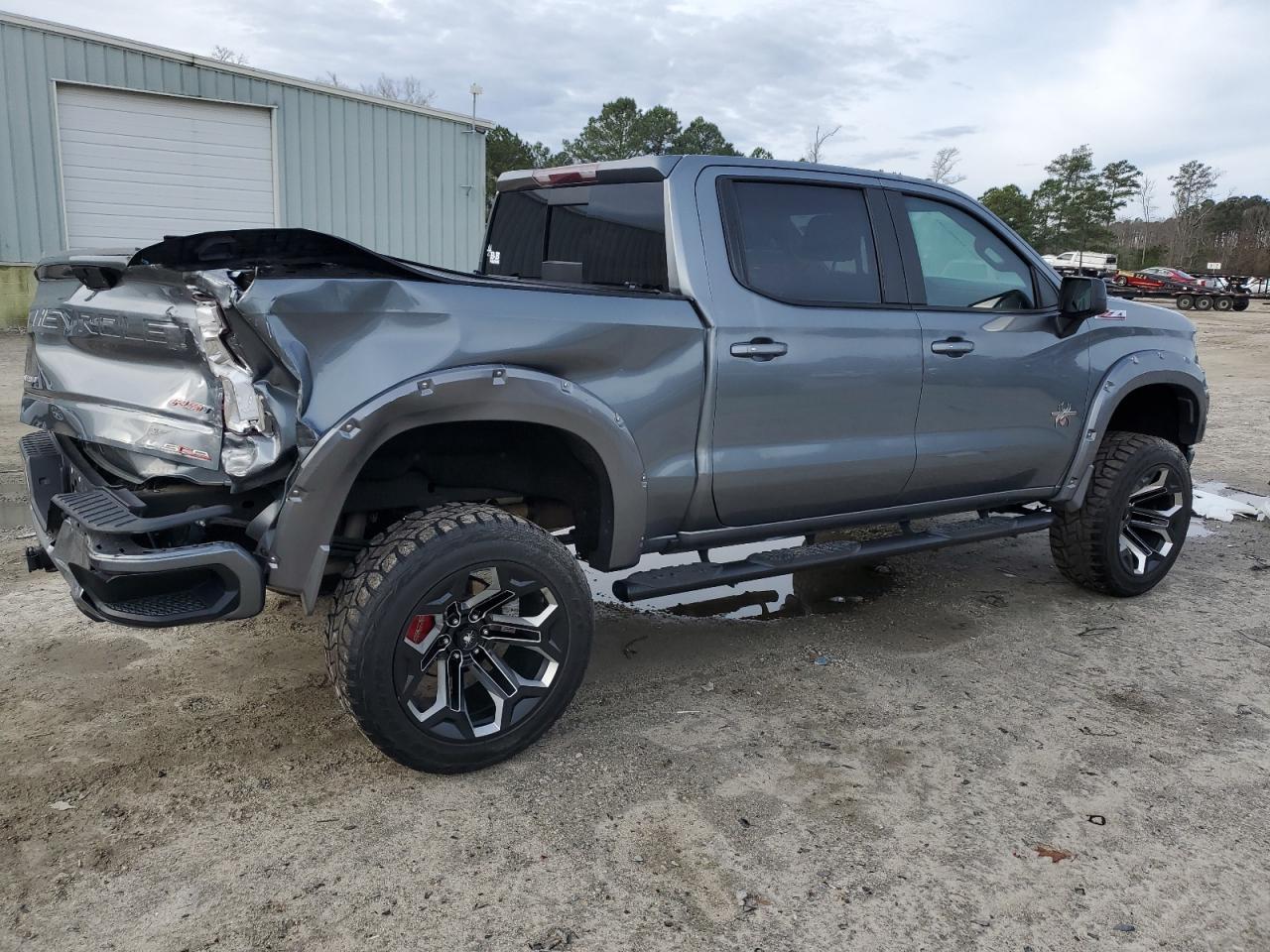 2019 CHEVROLET SILVERADO - Image 3