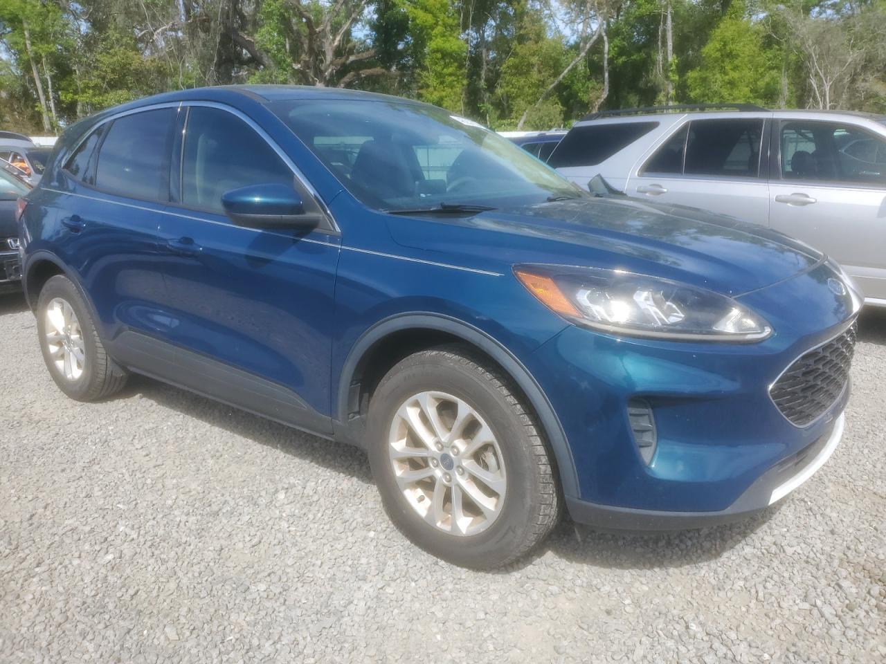 2020 FORD ESCAPE SE - Image 4