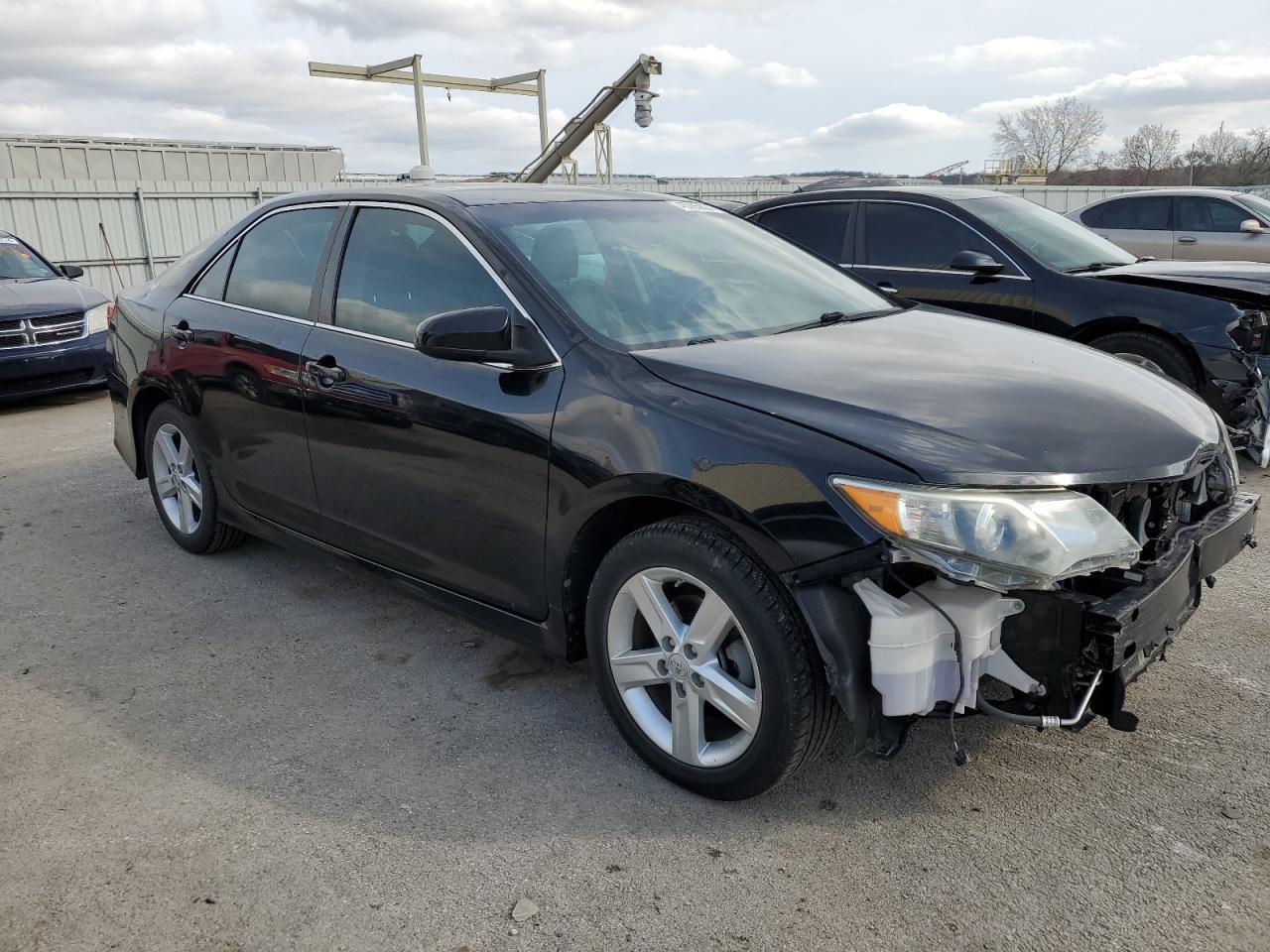 2013 TOYOTA CAMRY L - Image 4