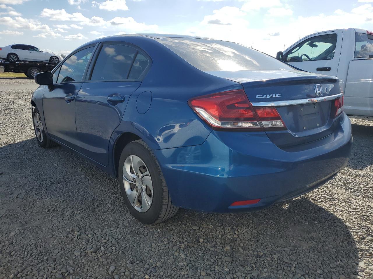 2015 HONDA CIVIC LX - Фото 2