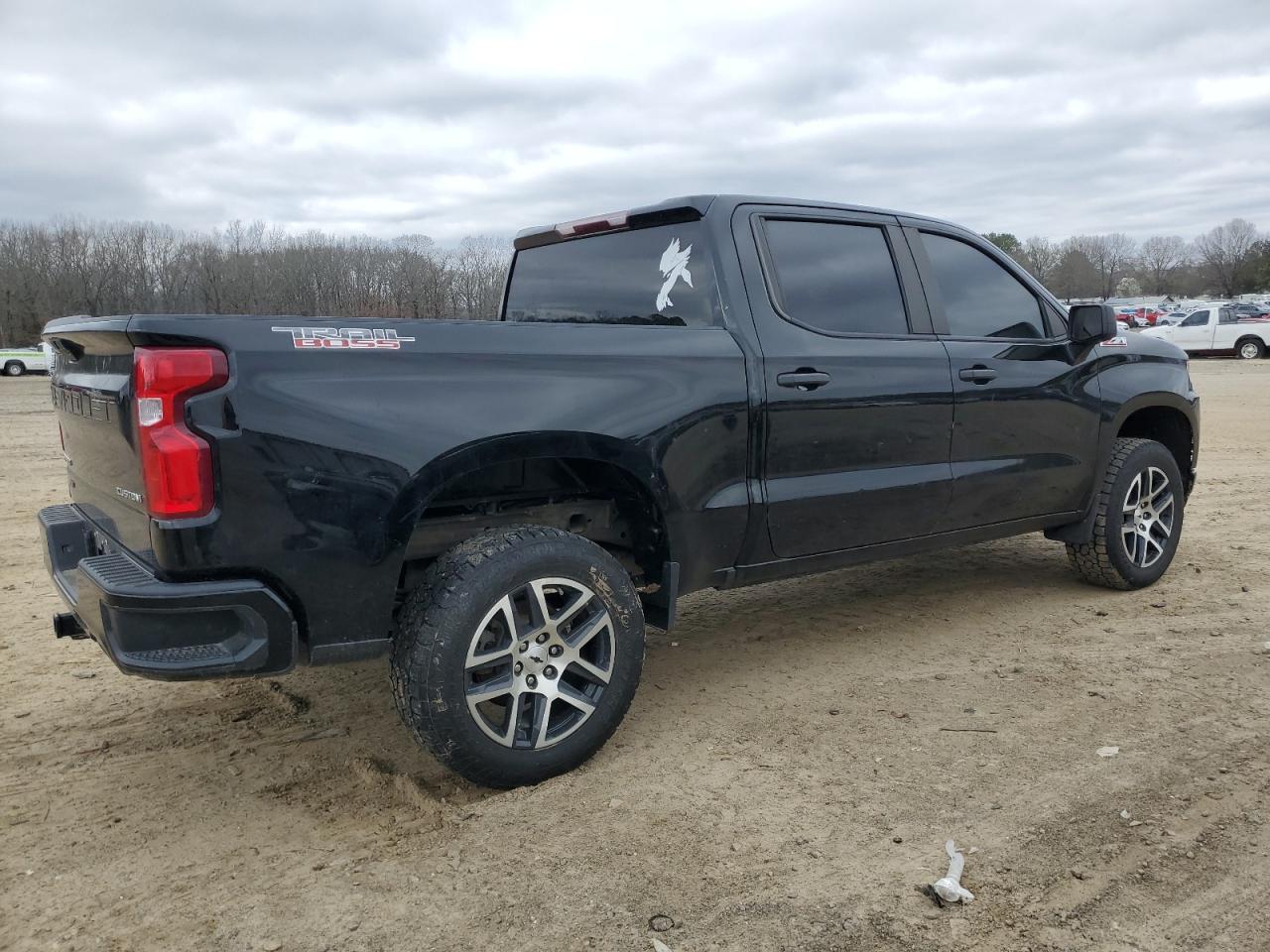 2020 CHEVROLET SILVERADO - Image 3