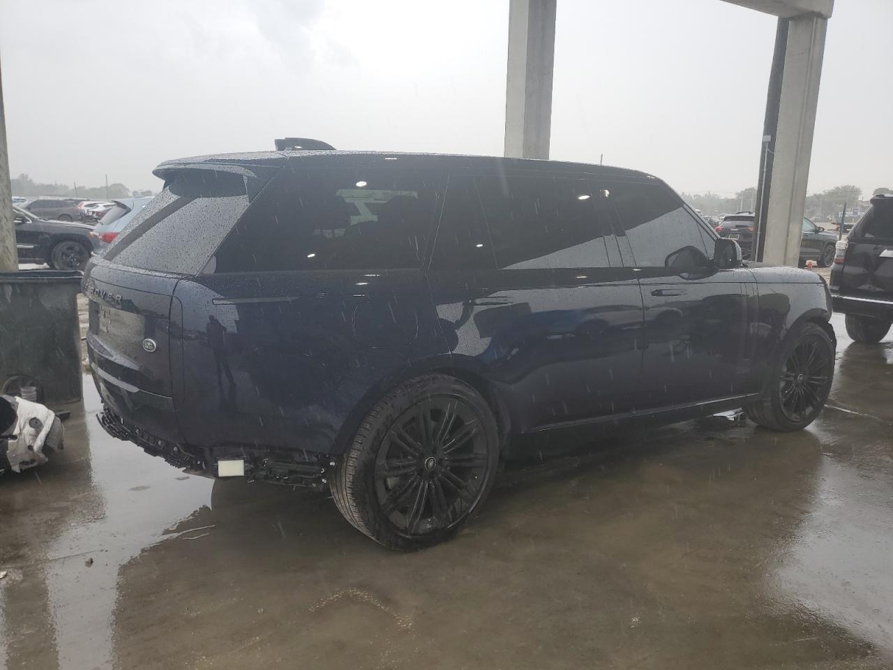 2023 LAND ROVER RANGE ROVE - Image 3