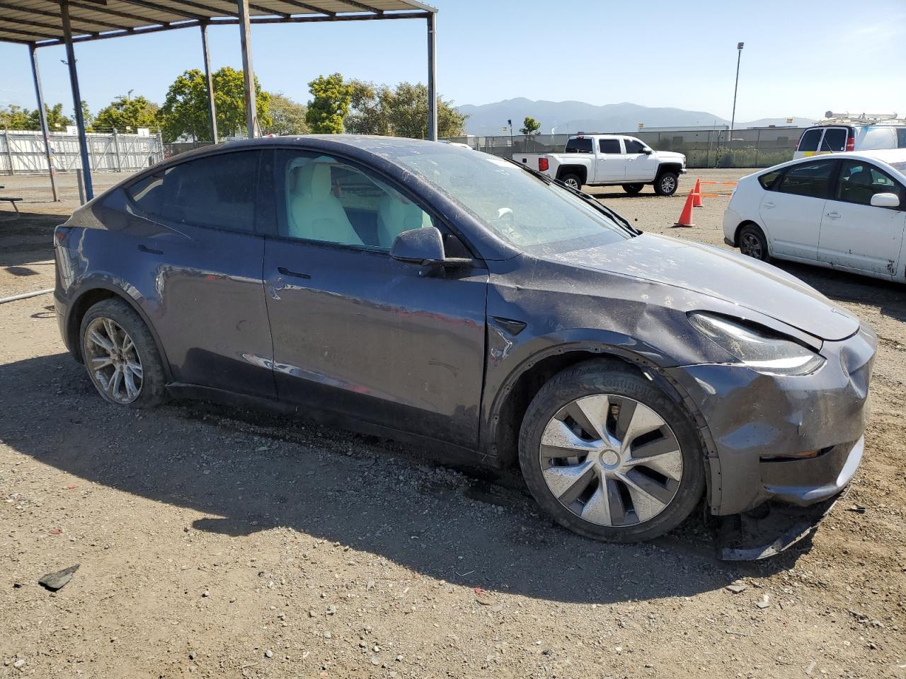 2023 TESLA MODEL Y - Фото 4