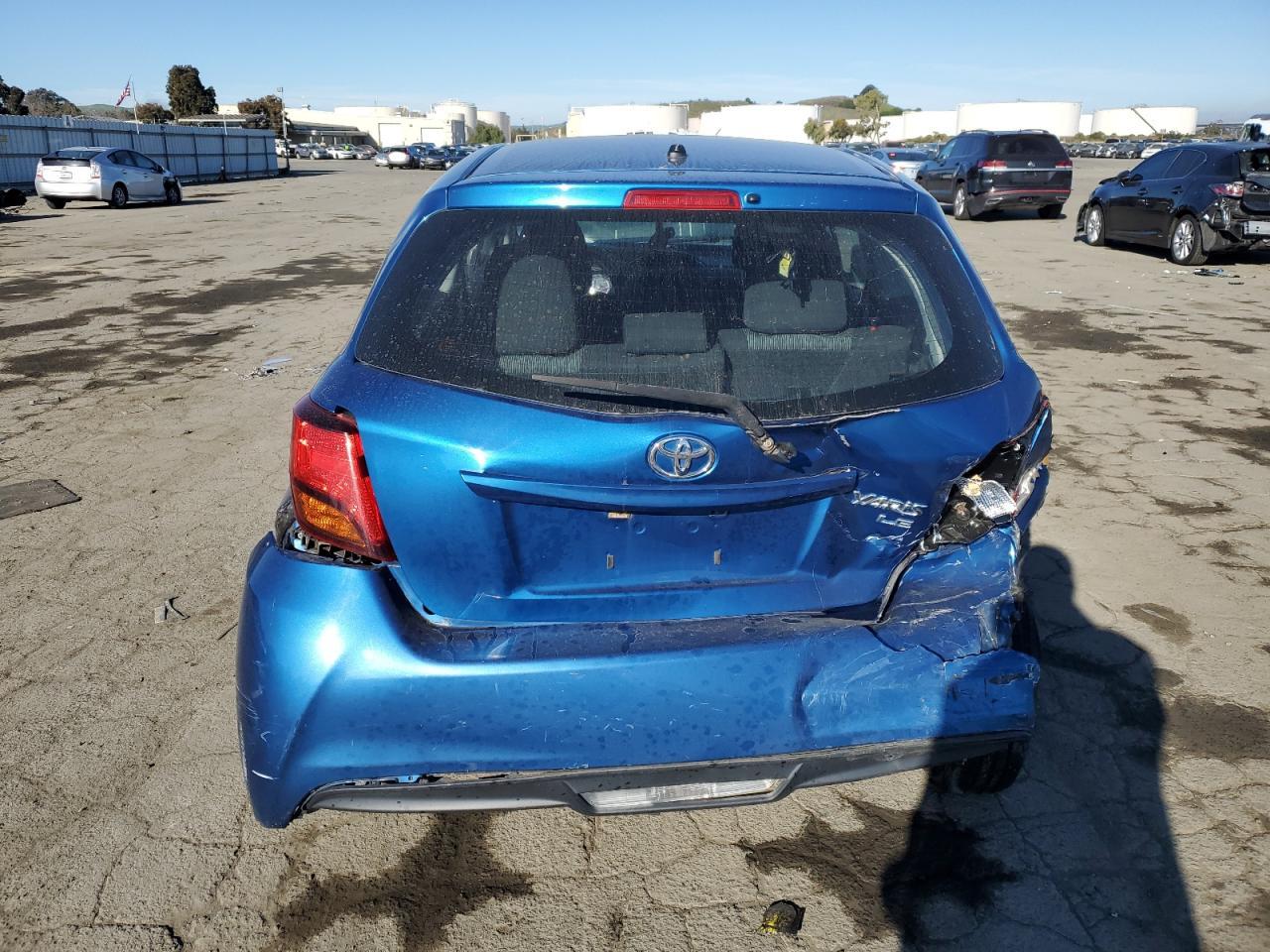 2015 TOYOTA YARIS - Фото 6