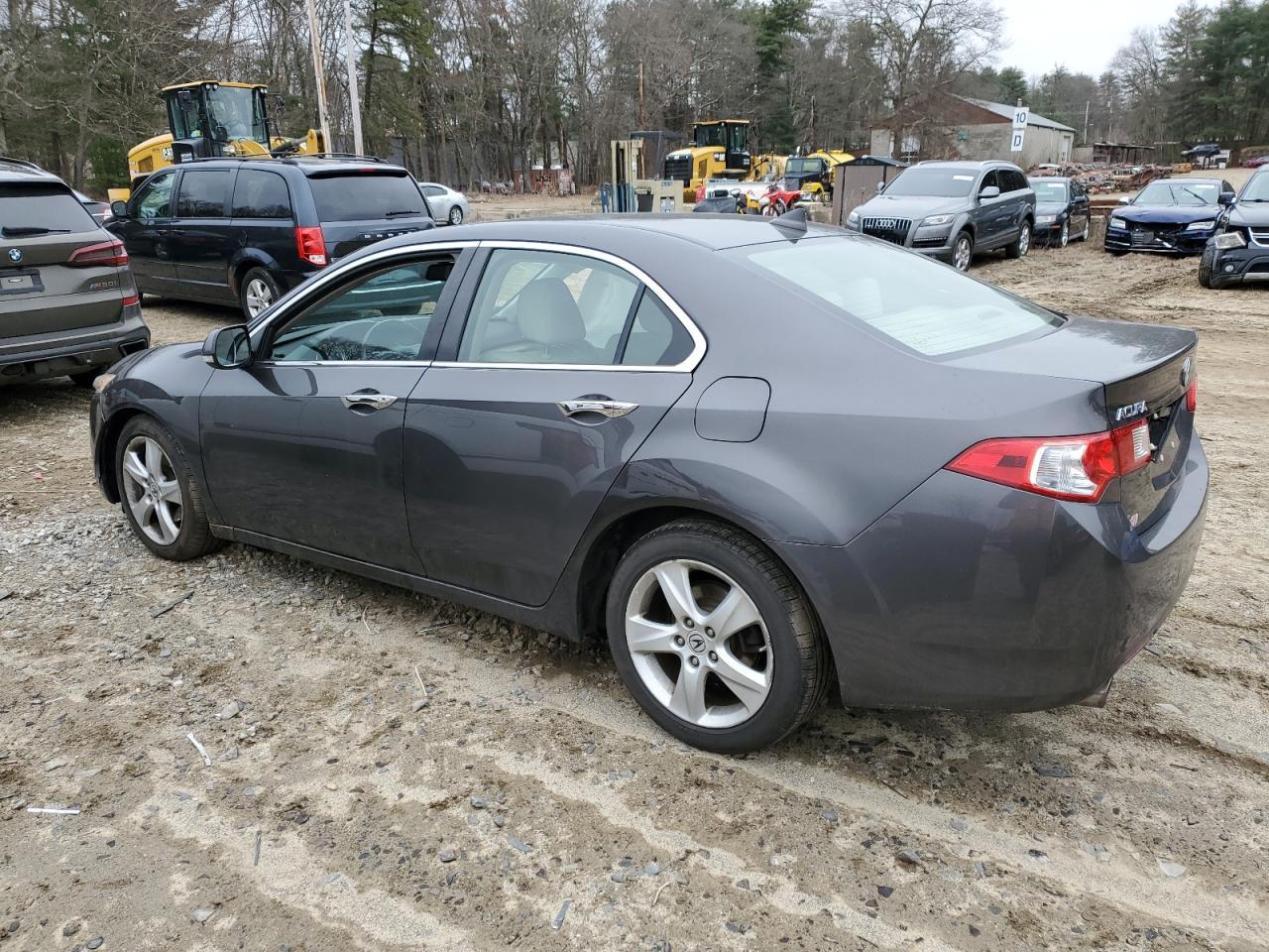 2010 ACURA TSX - Image 2
