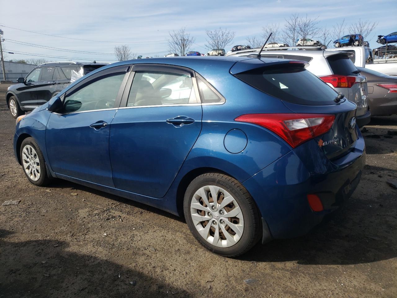 2016 HYUNDAI ELANTRA GT - Image 2