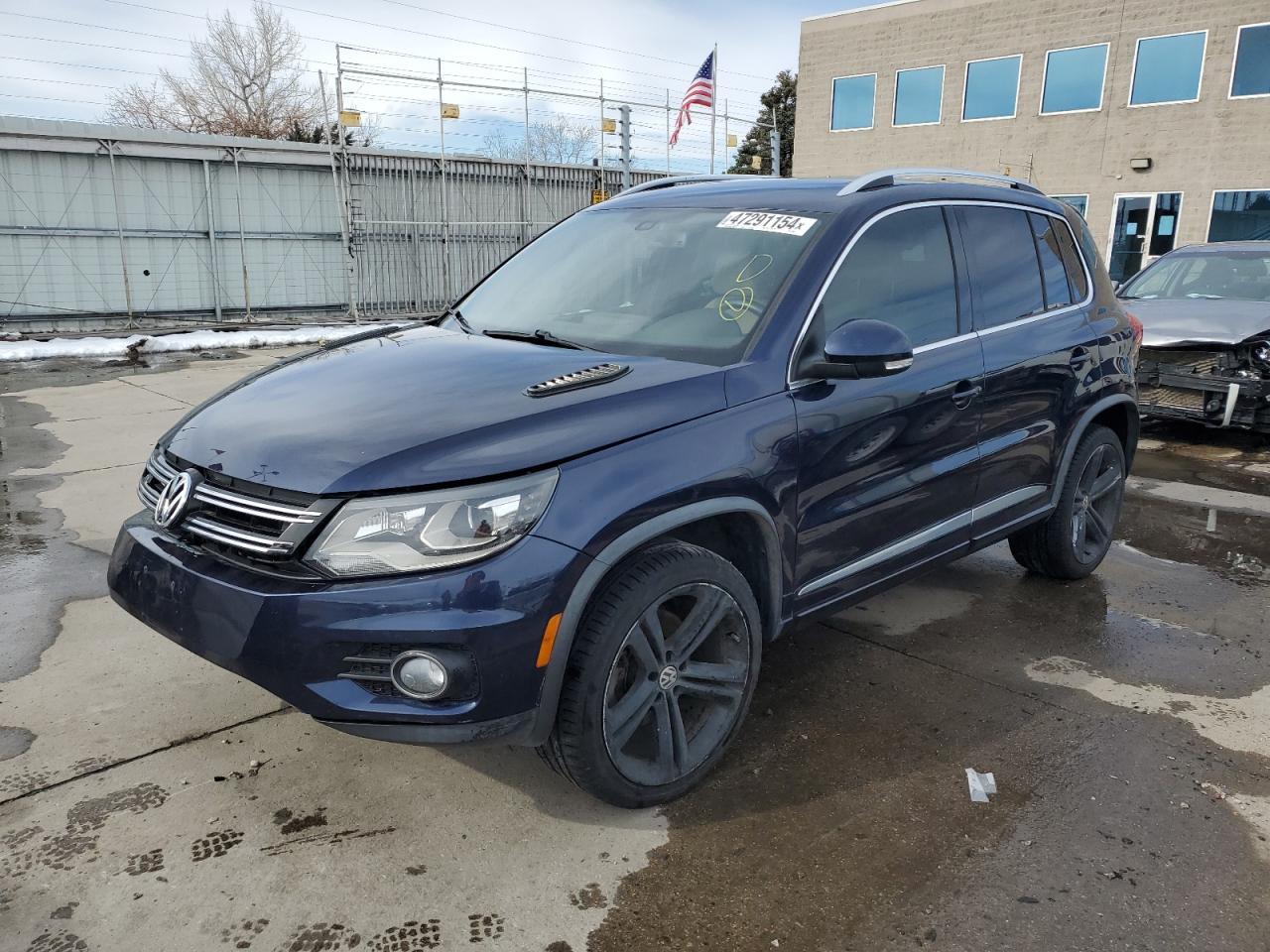2014 VOLKSWAGEN TIGUAN S