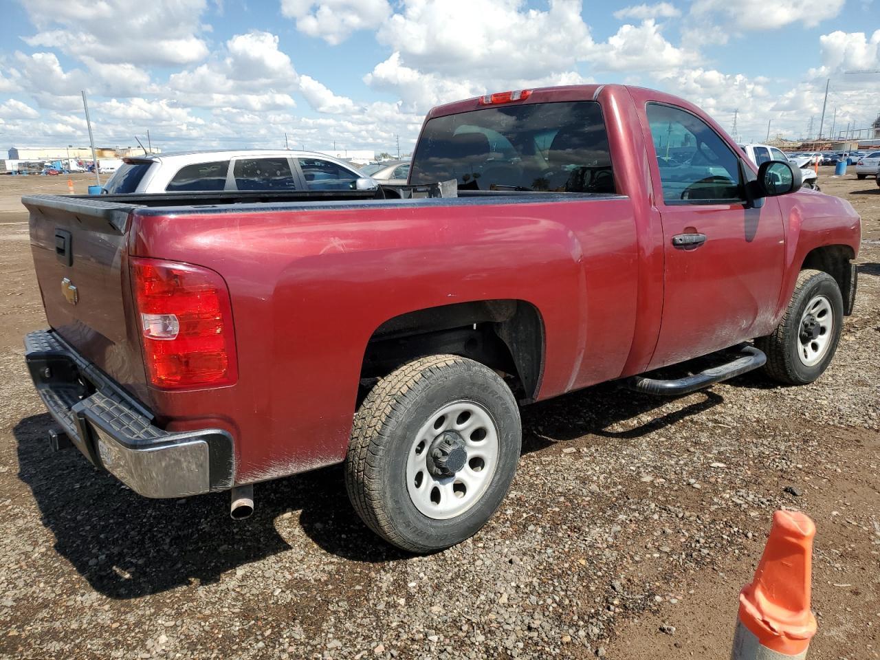 2013 CHEVROLET SILVERADO - Image 3