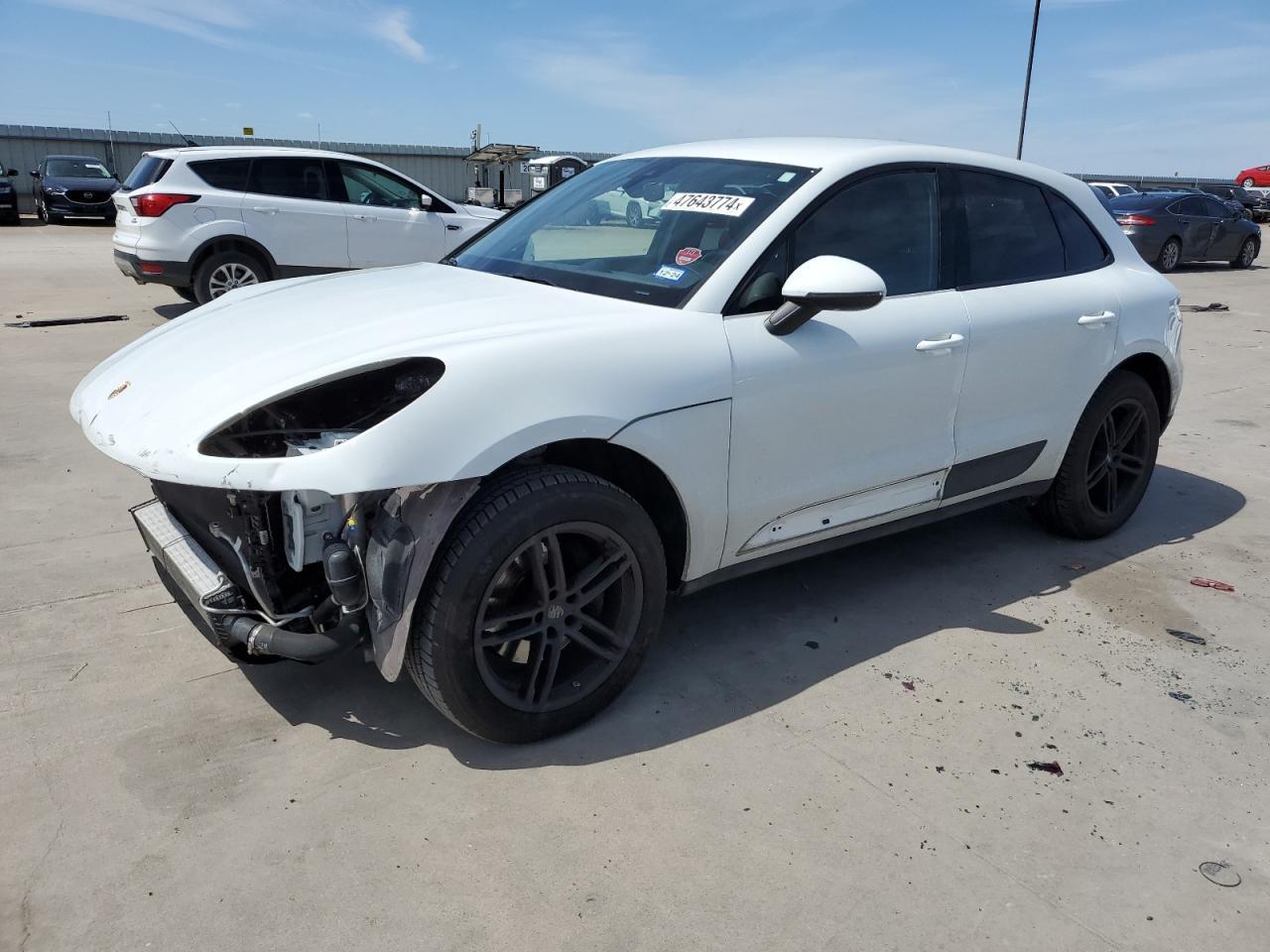 2020 PORSCHE MACAN