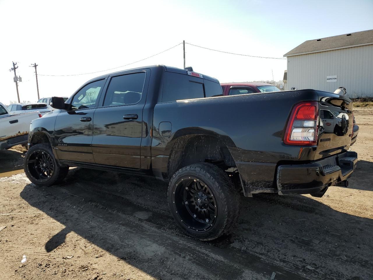 2019 RAM 1500 BIG H - Фото 2