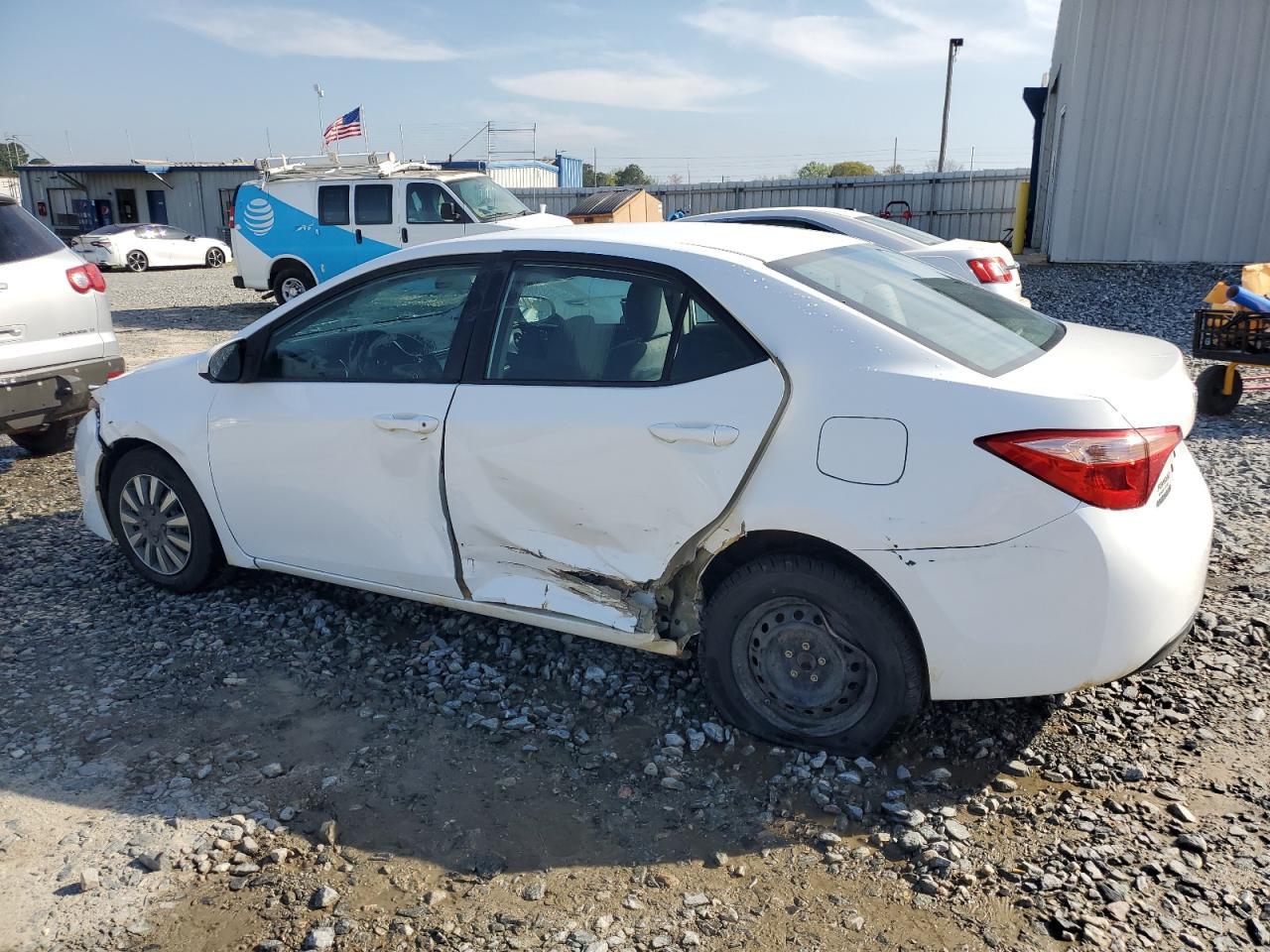 2019 TOYOTA COROLLA L - Image 2