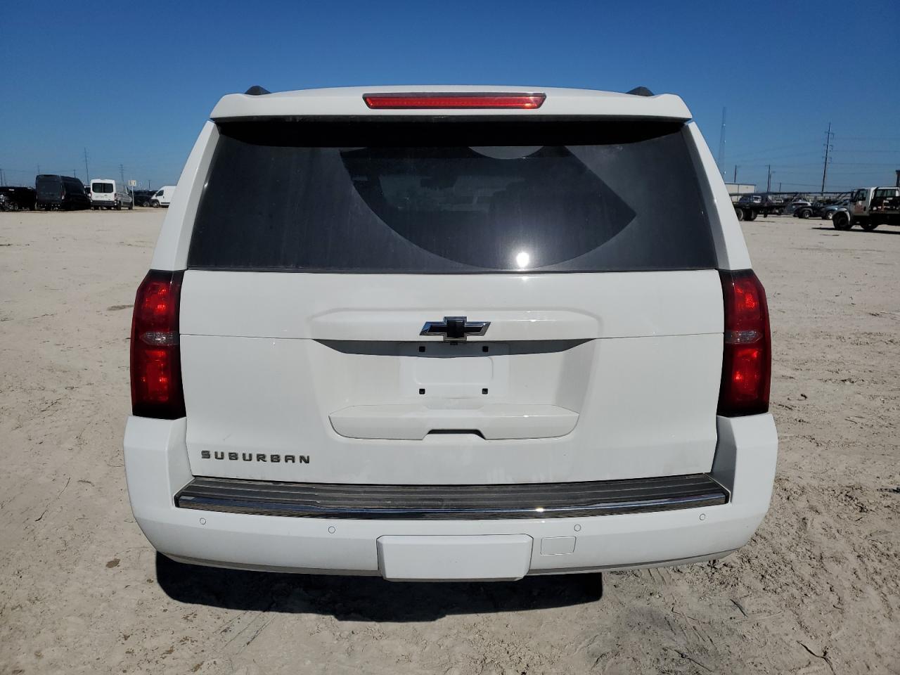 2016 CHEVROLET SUBURBAN K - Image 6