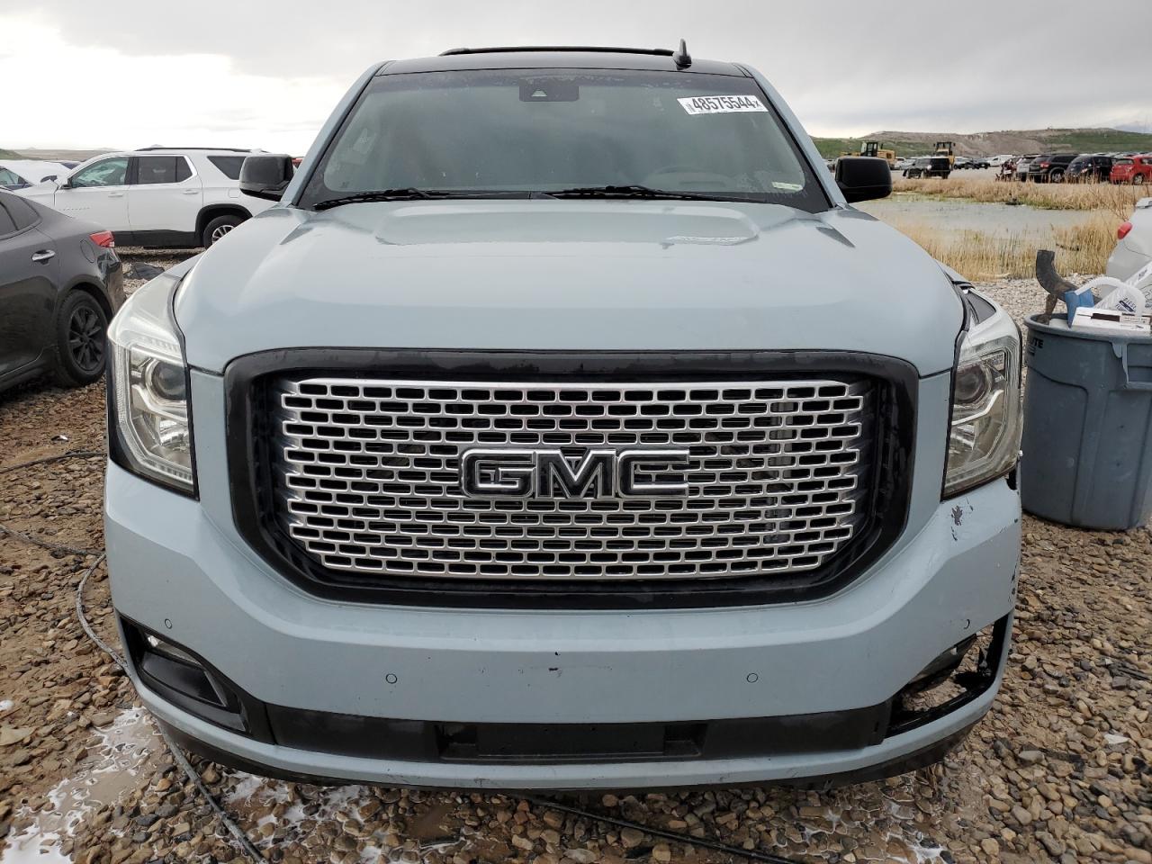 2016 GMC YUKON XL D - Фото 5