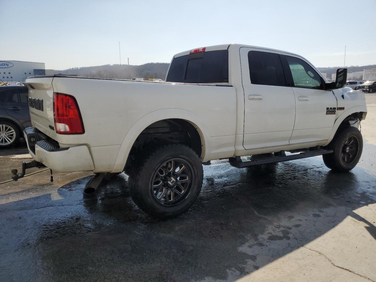 2017 RAM 2500 SLT - Image 3