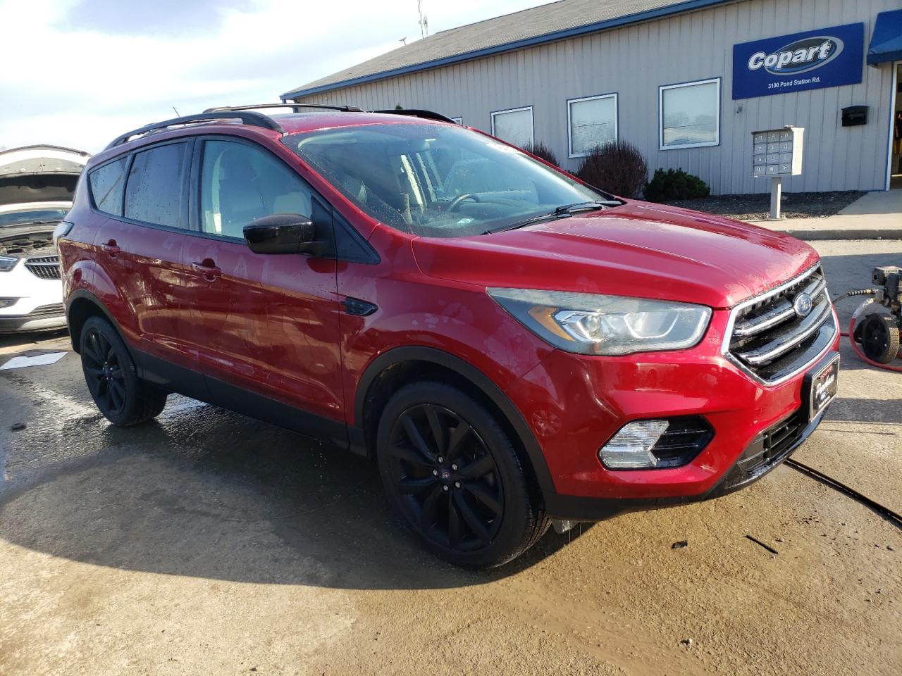 2017 FORD ESCAPE SE - Фото 4
