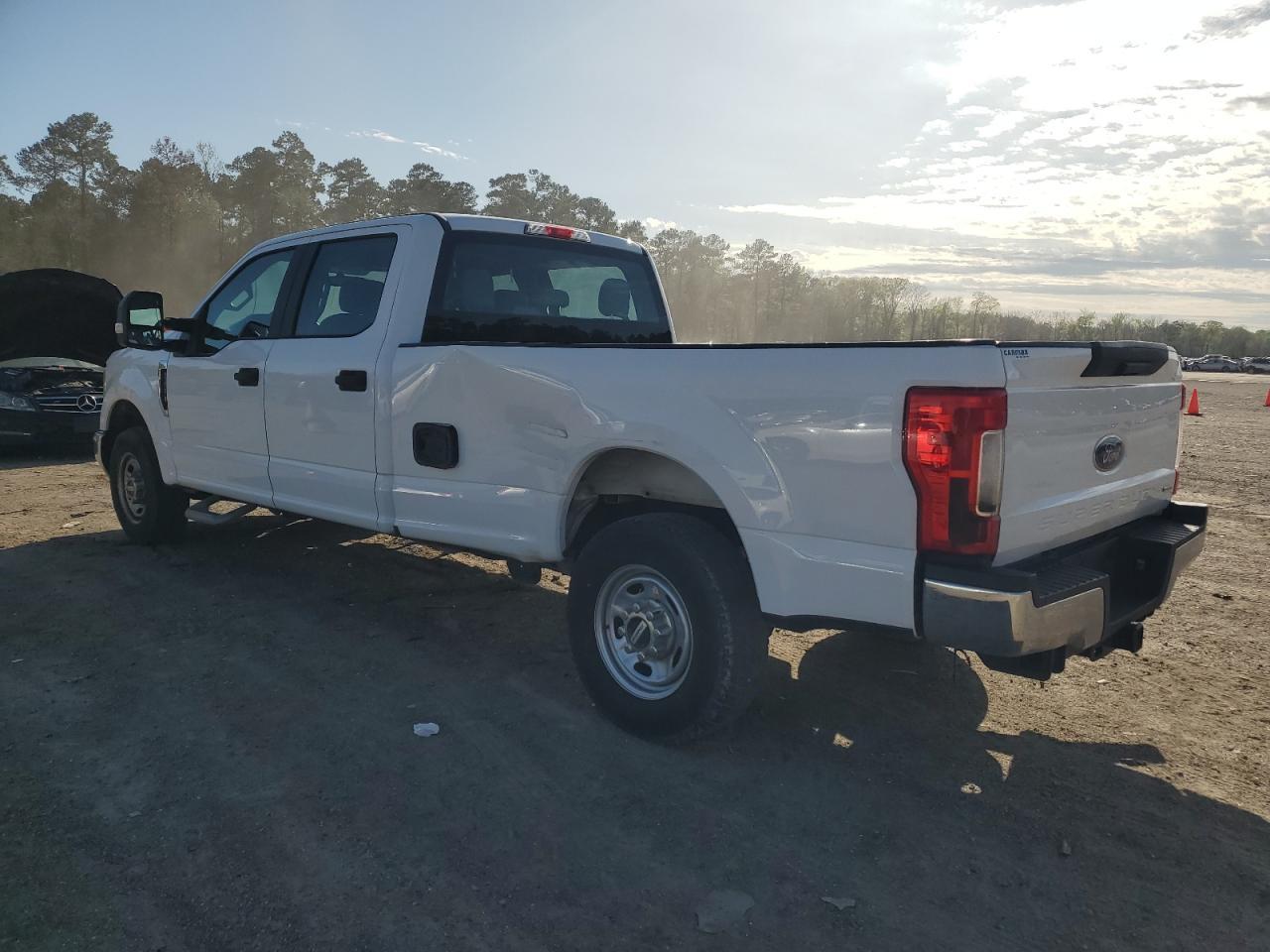 2017 FORD F250 SUPER - Image 2