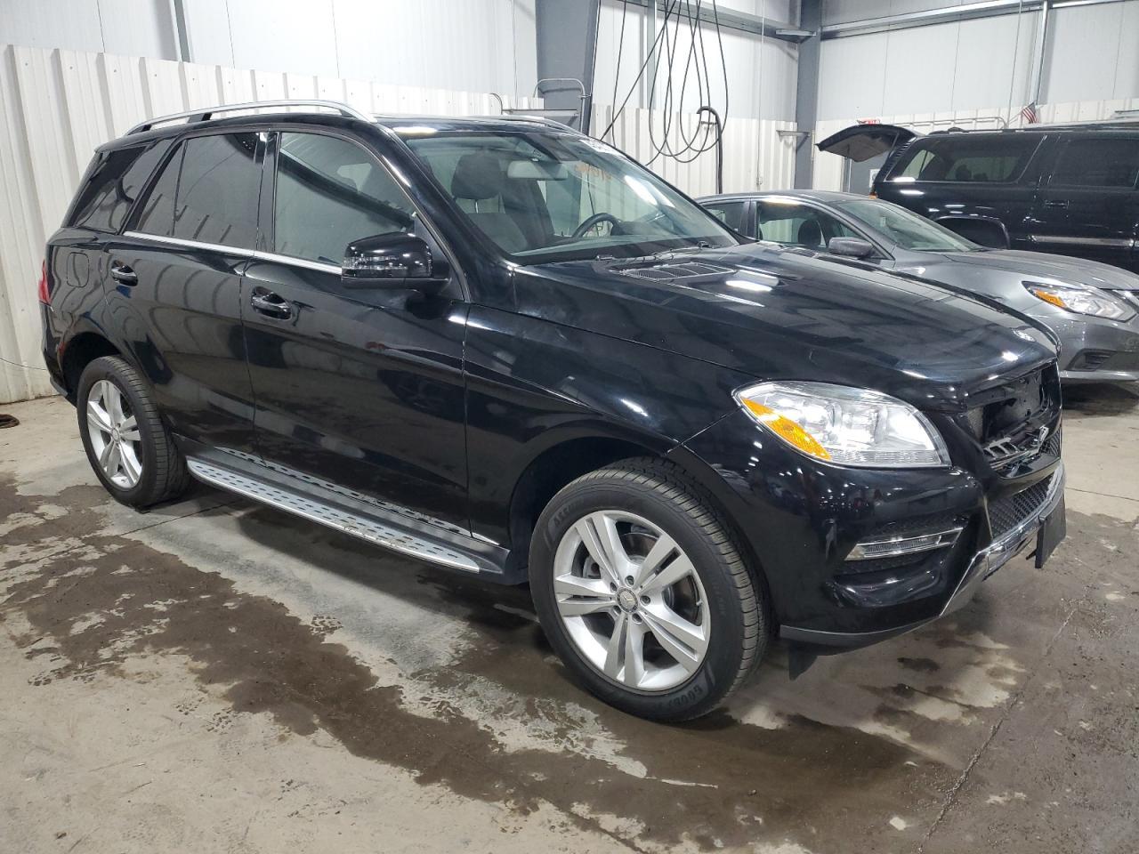 2015 MERCEDES-BENZ ML 350 4MA - Image 4