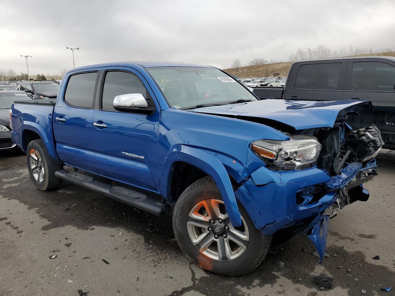 2017 TOYOTA TACOMA DOU - Фото 4