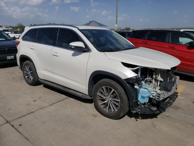 2018 Toyota Highlander Se - Фото 4
