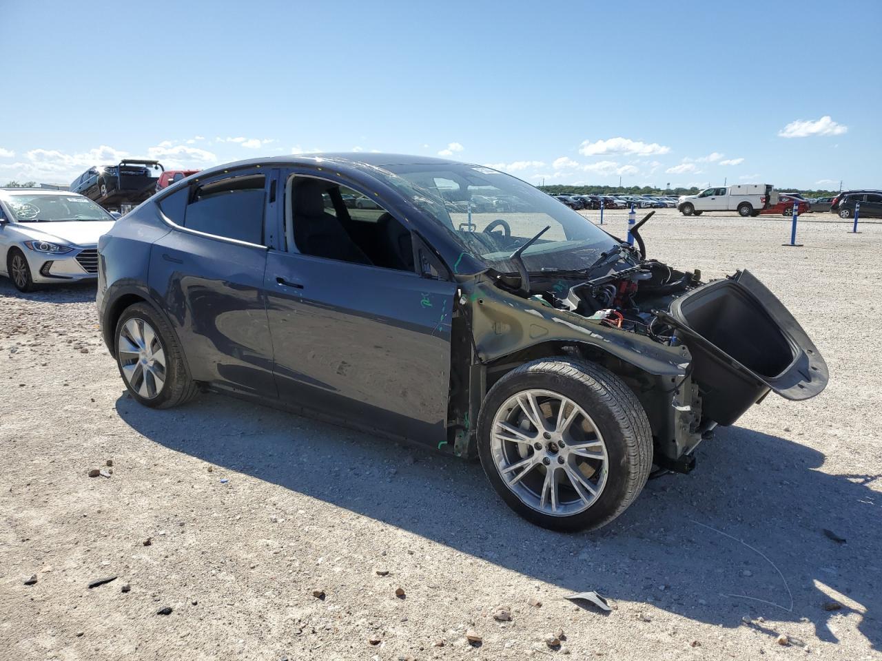 2023 TESLA MODEL Y - Фото 4