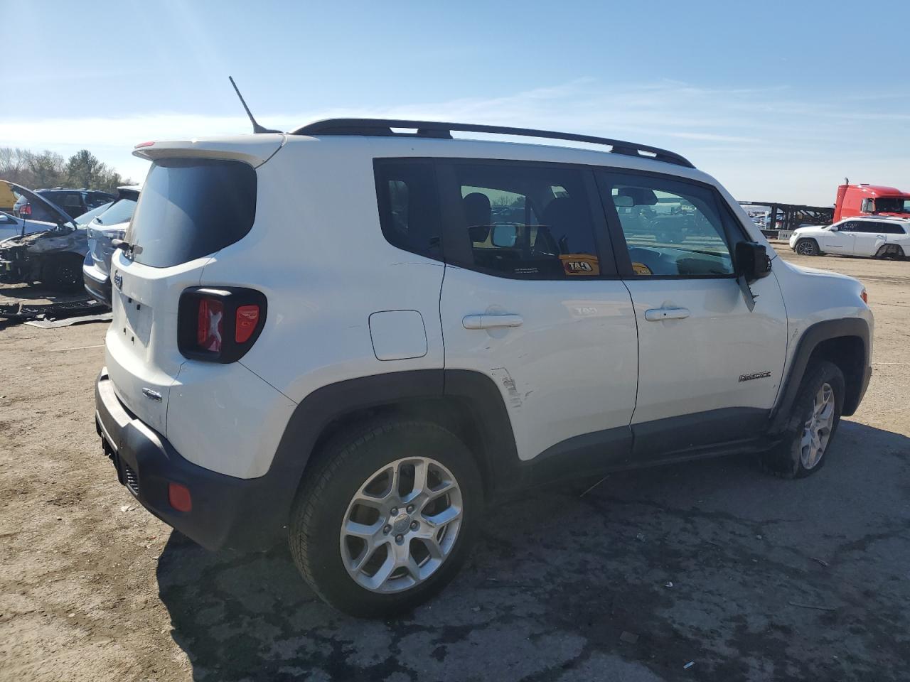 2017 JEEP RENEGADE L - Фото 3