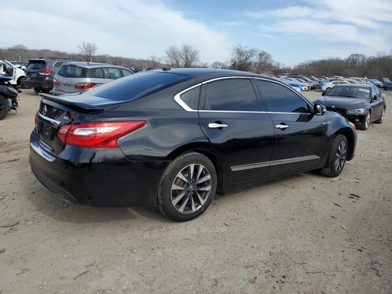 2016 NISSAN ALTIMA 2.5 - Фото 3