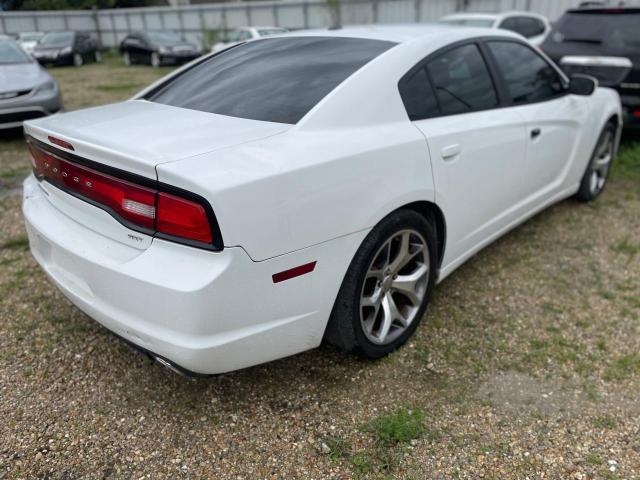 2014 DODGE CHARGER - Image 4