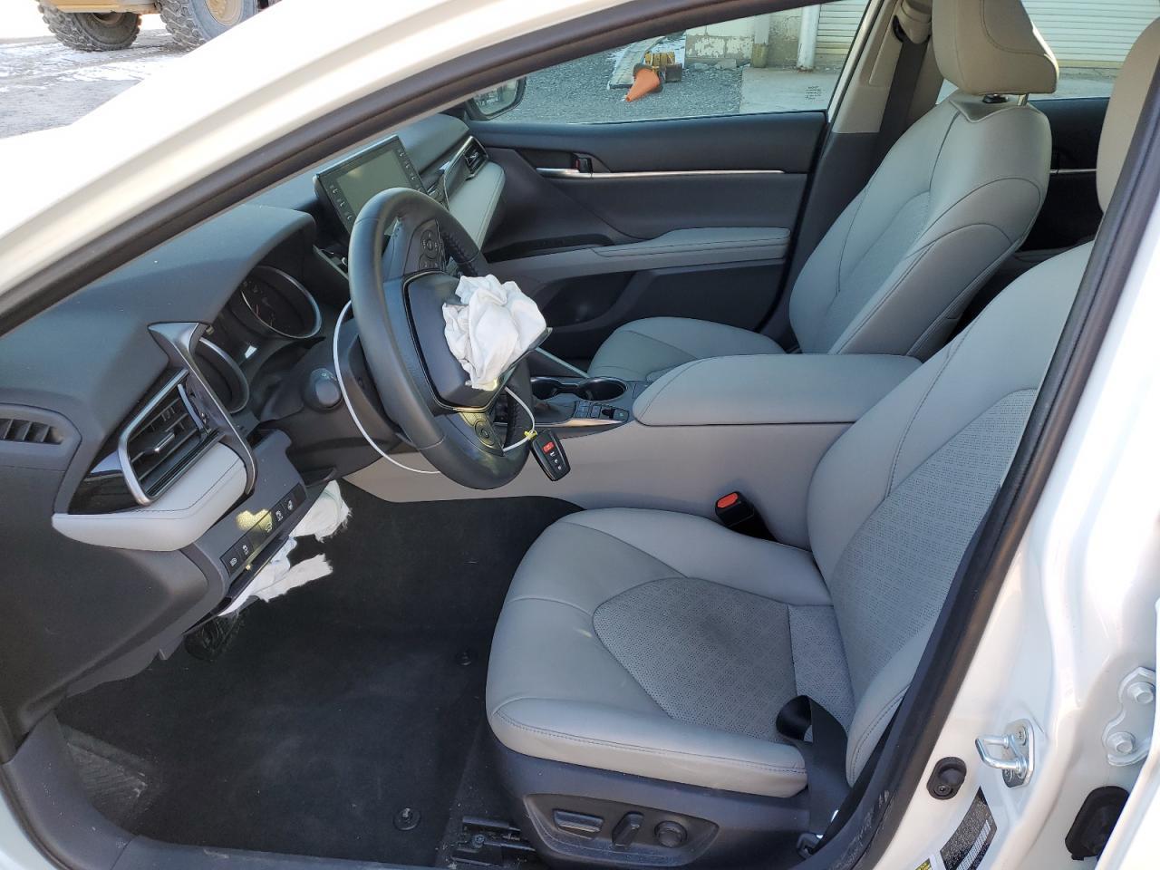 2022 TOYOTA CAMRY XSE - Image 7