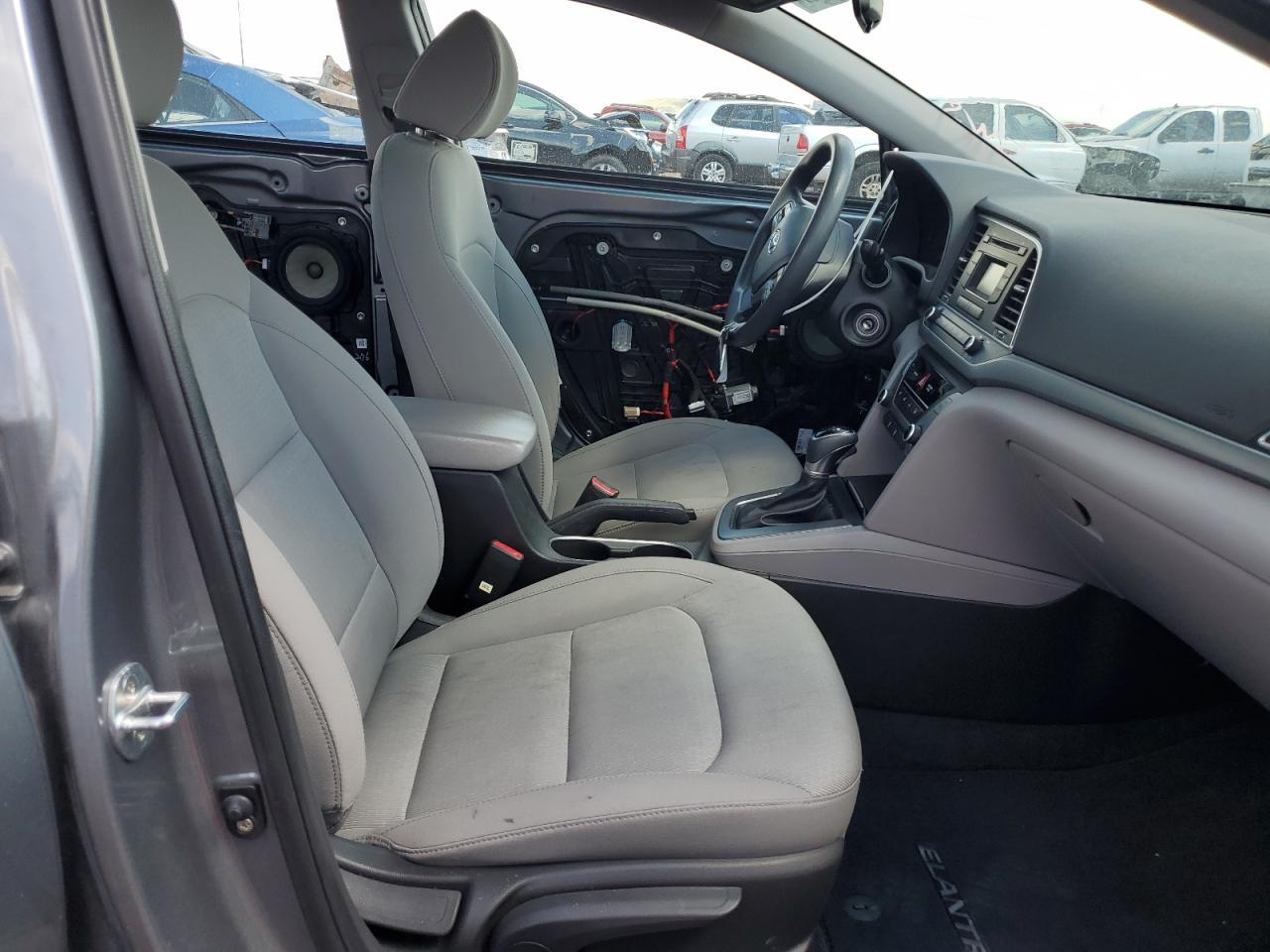 2017 HYUNDAI ELANTRA SE - Image 7