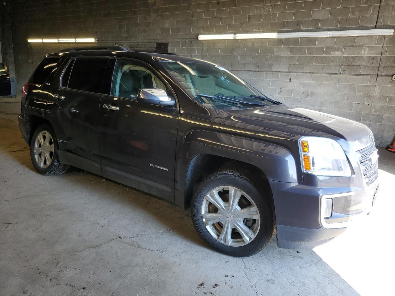 2016 GMC TERRAIN SL - Image 4