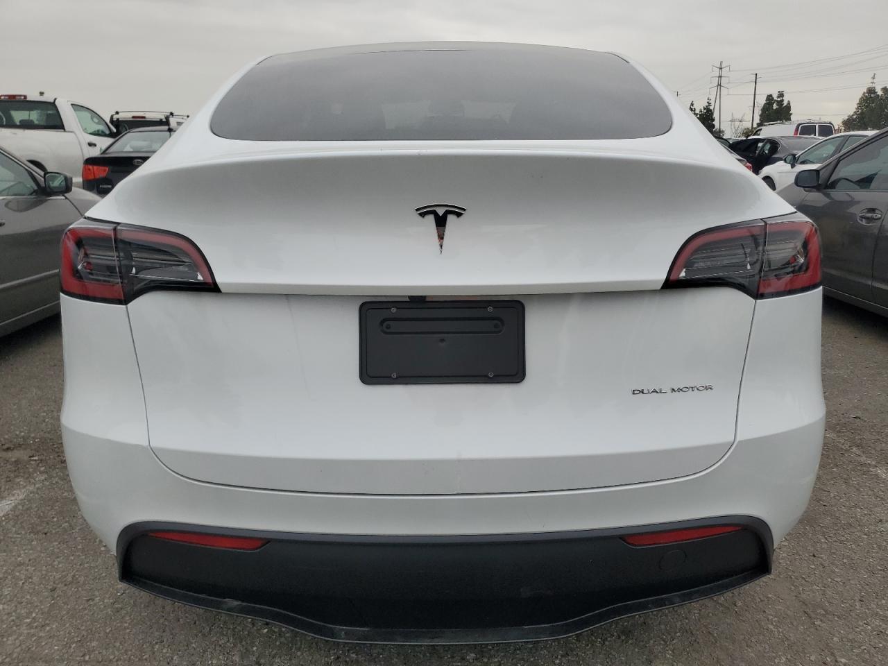 2023 TESLA MODEL Y - Image 6