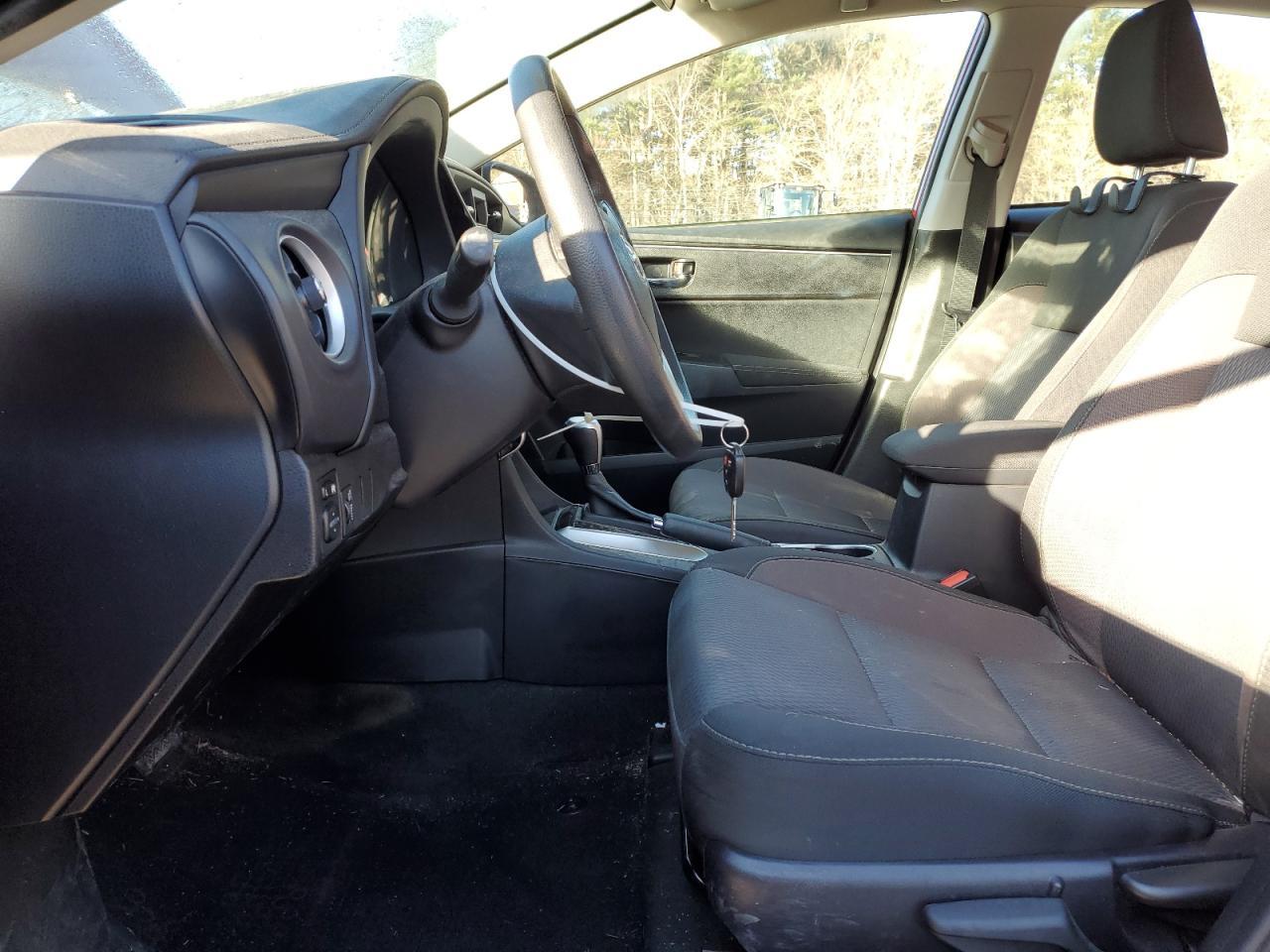 2018 TOYOTA COROLLA L - Image 7