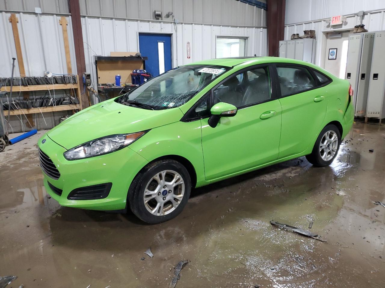 2014 FORD FIESTA SE car image