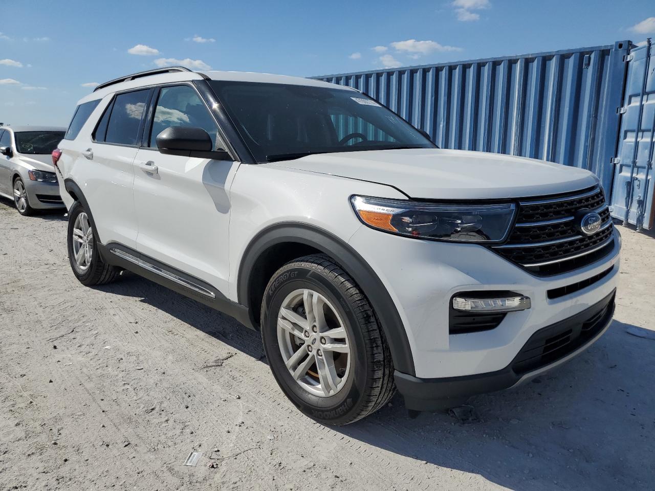 2022 FORD EXPLORER X - Image 4