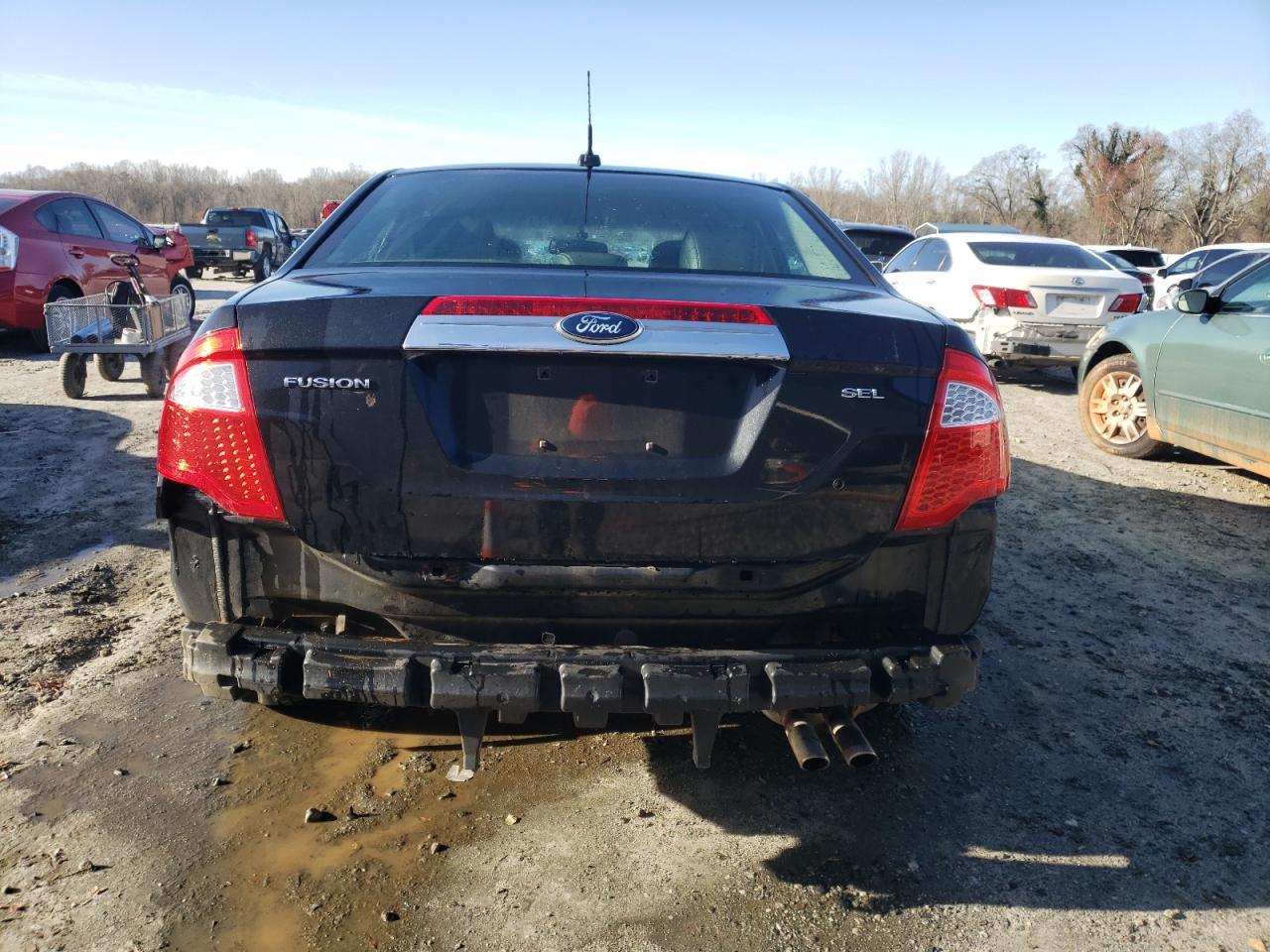 2011 FORD FUSION SEL - Image 6