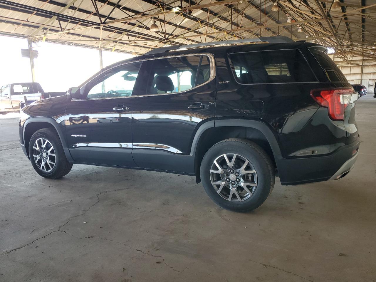 2023 GMC ACADIA SLT - Фото 2