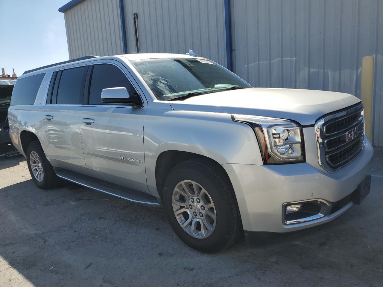 2016 GMC YUKON XL C - Фото 4