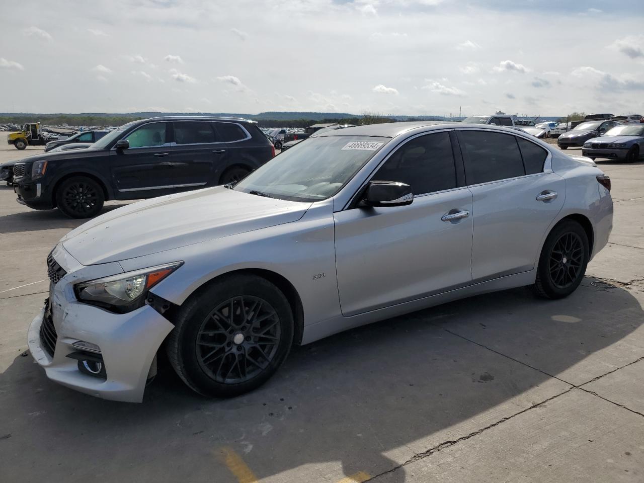 2016 INFINITI Q50 PREMIU